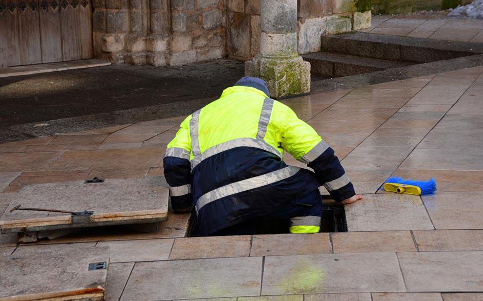 tarif plombier débouchage canalisation Pontpoint